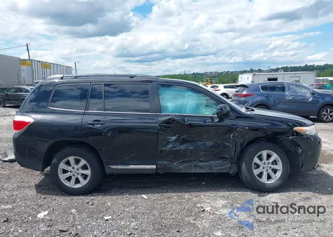 2013 Toyota Highlander Se V6 from USA, damaged, VIN 5TDBK3EH1DS270828